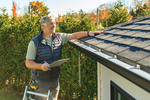 Professional Roofing technician working in Versailles, OH